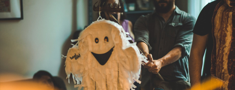 4 Unerwartete Gästebuch-Ideen für jede Veranstaltung in diesem Jahr Pinata - 4 Unerwartete Gästebuch-Ideen für jede Veranstaltung in diesem Jahr